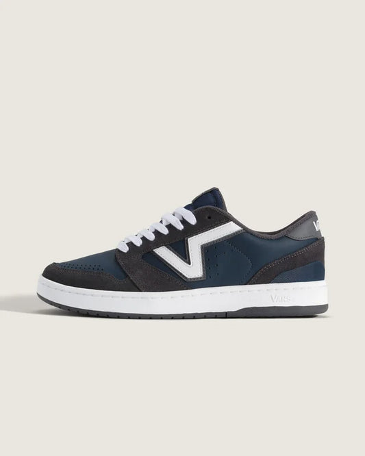 Tênis Lowland 2-Tone Dark Blue - Vans