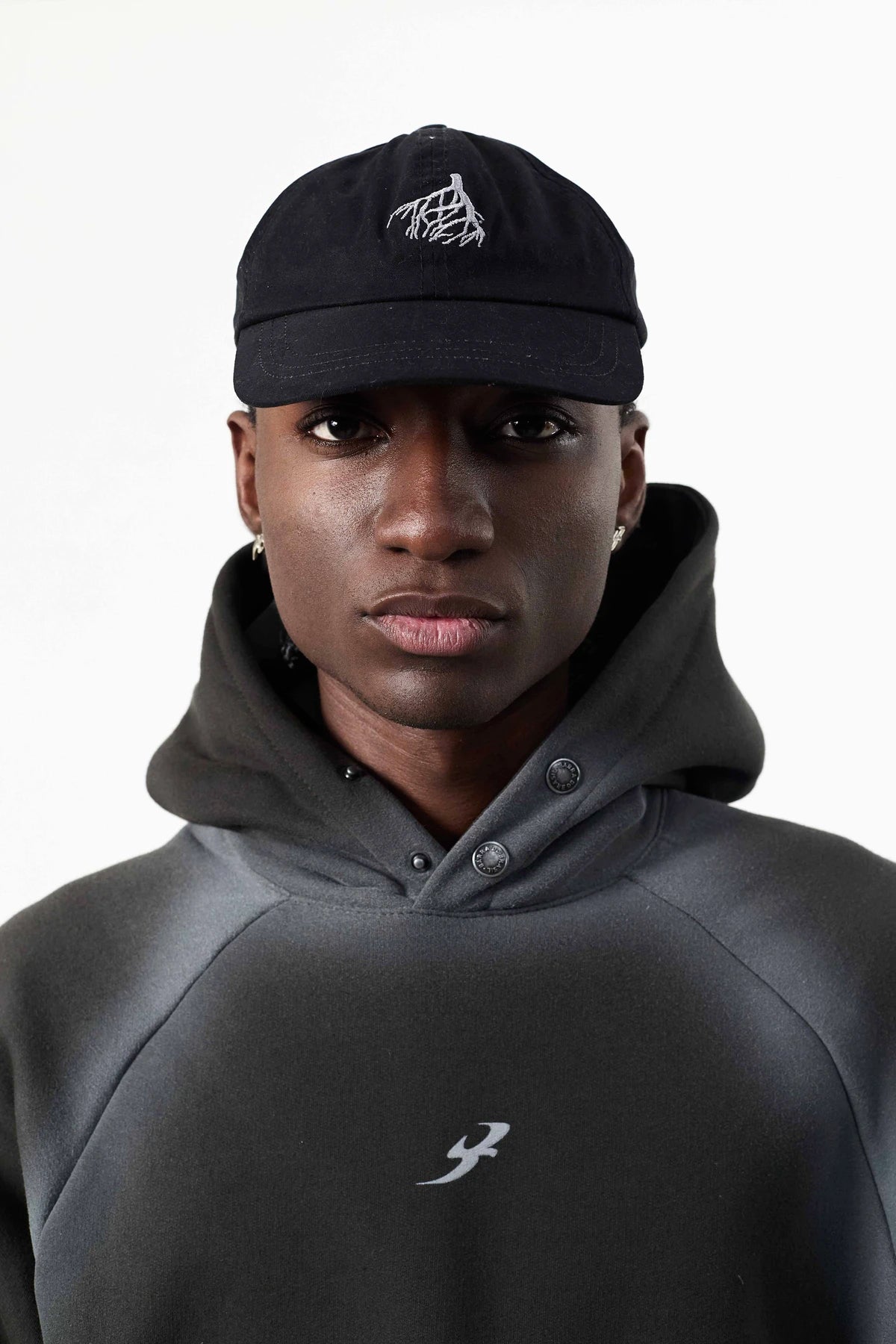 Boné Six Panel "Rizoma" Preto