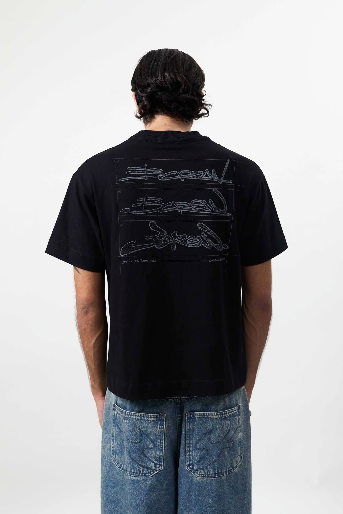 Camiseta "Croqui" Preta