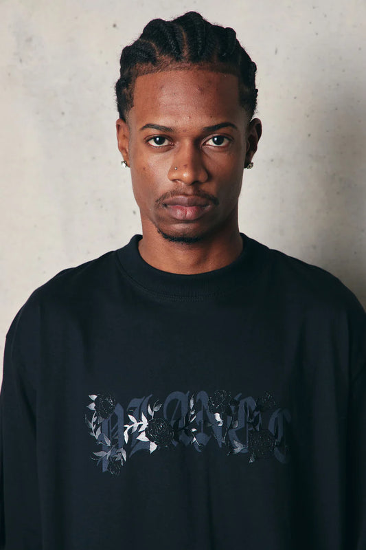 Camiseta "Climbing Roses" Black - Plano C