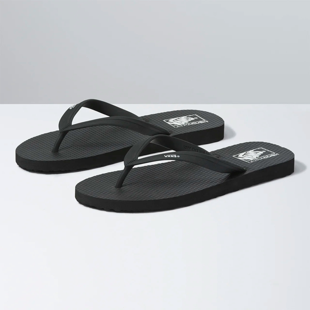 Chinelo Makena Black Silver - Vans