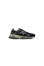 Tênis 9060 Preto Taupe - NEW BALANCE