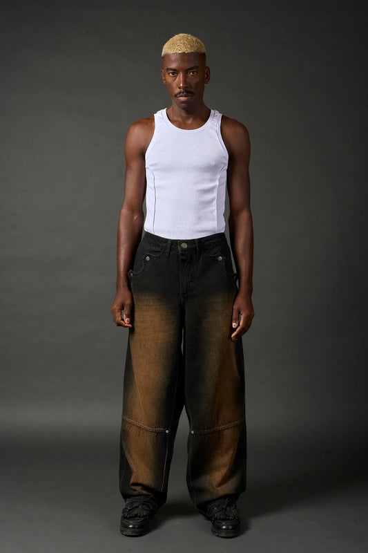 Calça Jeans "Coração" Preta - Barra Crew