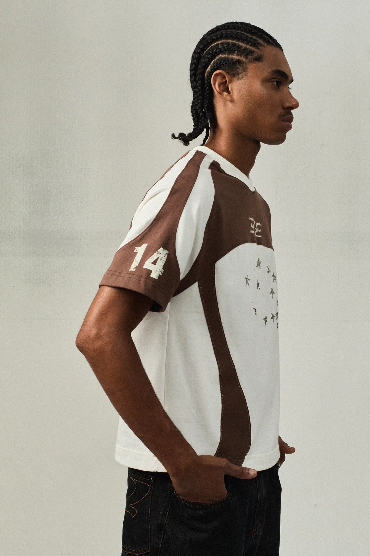 Camiseta Recortada "Constelação" Off White - BARRA