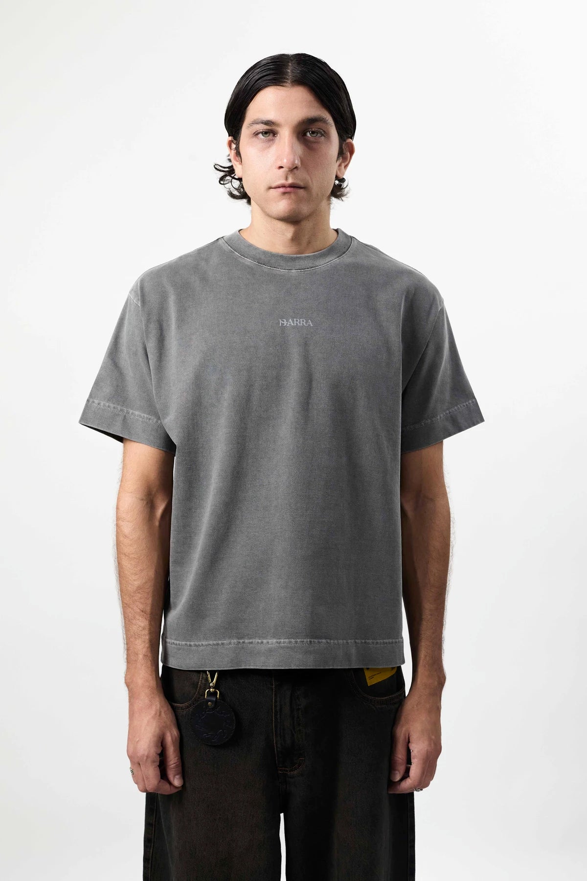 Camiseta "Barra Logo" Grafite Estonada