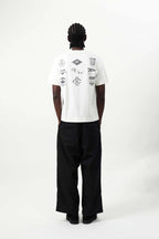Camiseta "Bandeiras" Off White
