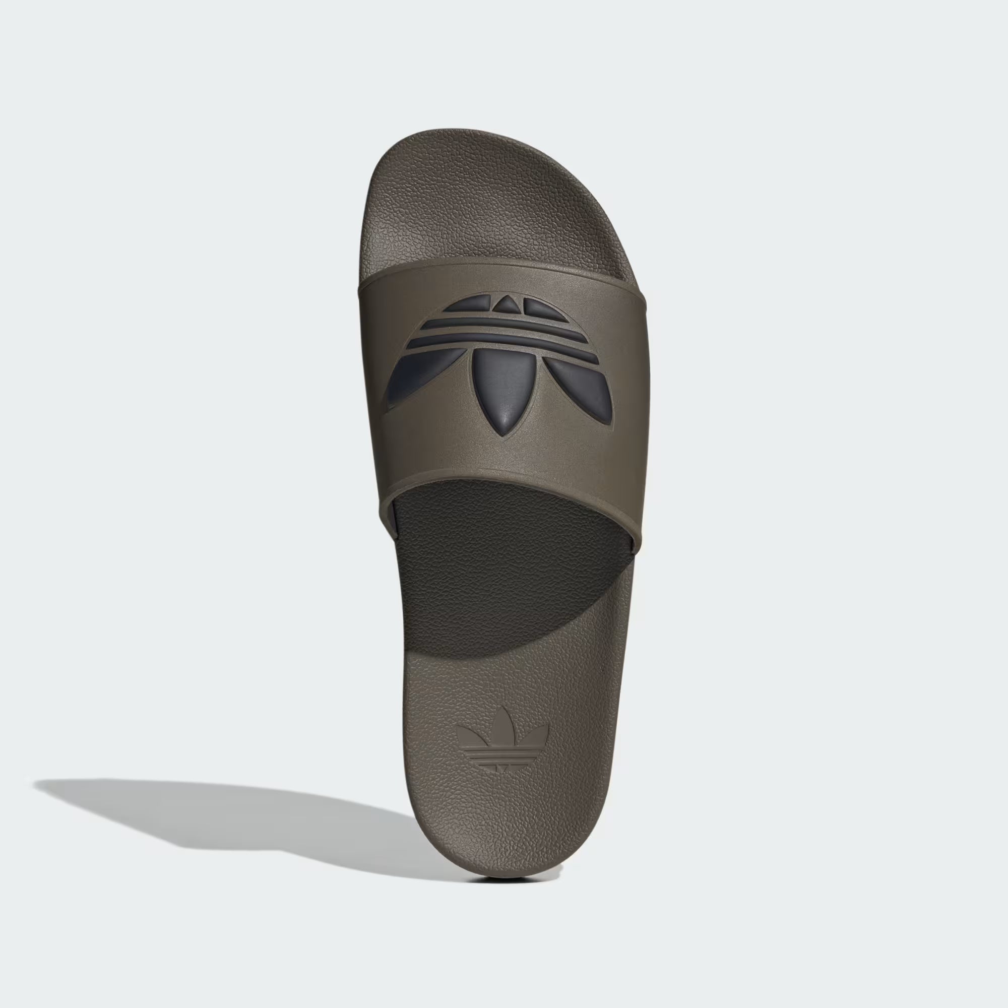 Chinelo Adilette OG CF