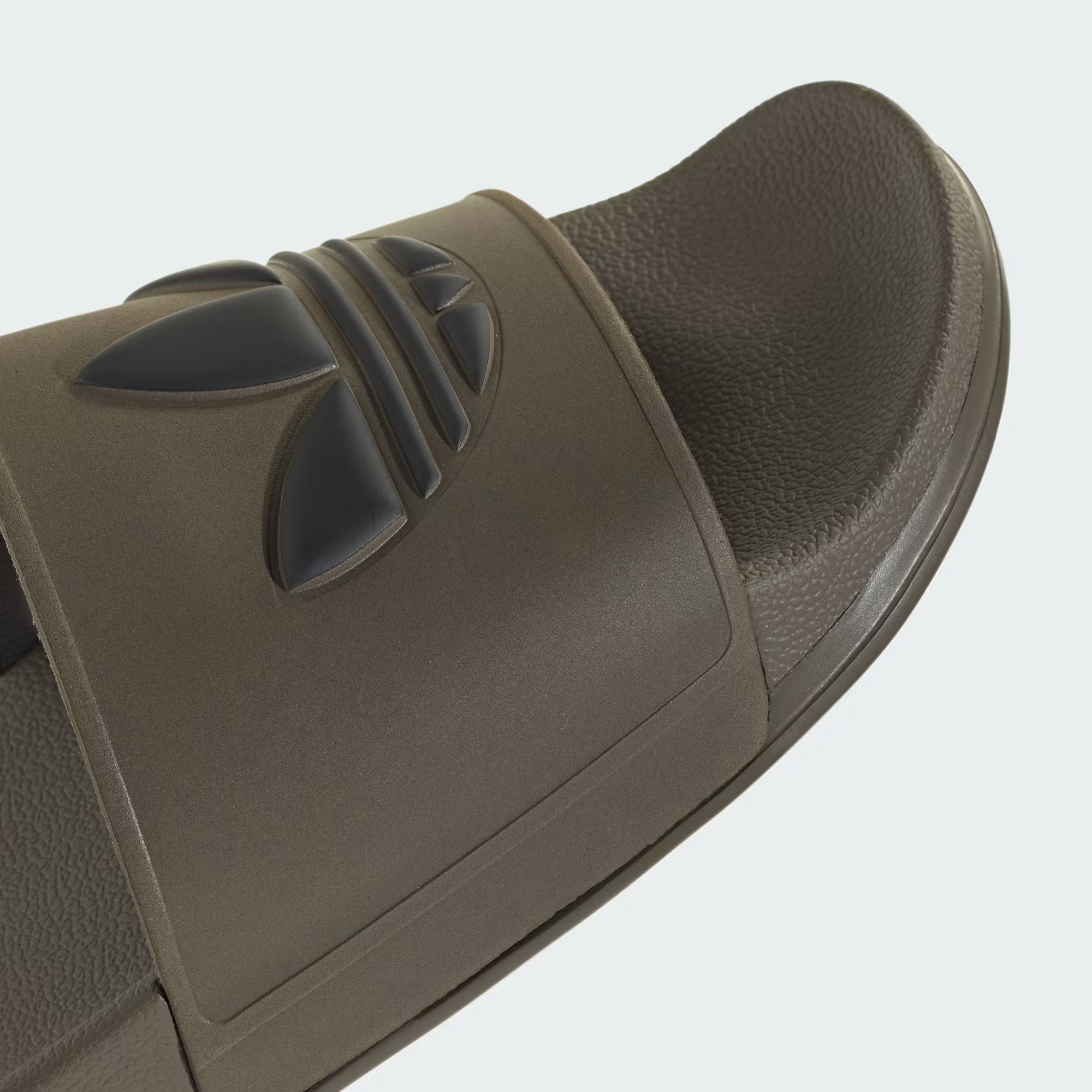 Chinelo Adilette OG CF