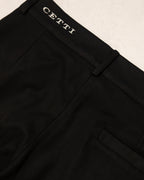 Calça “Tim” Preta