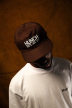 Boné 6 Panel Logo Script Brown - HUNCH
