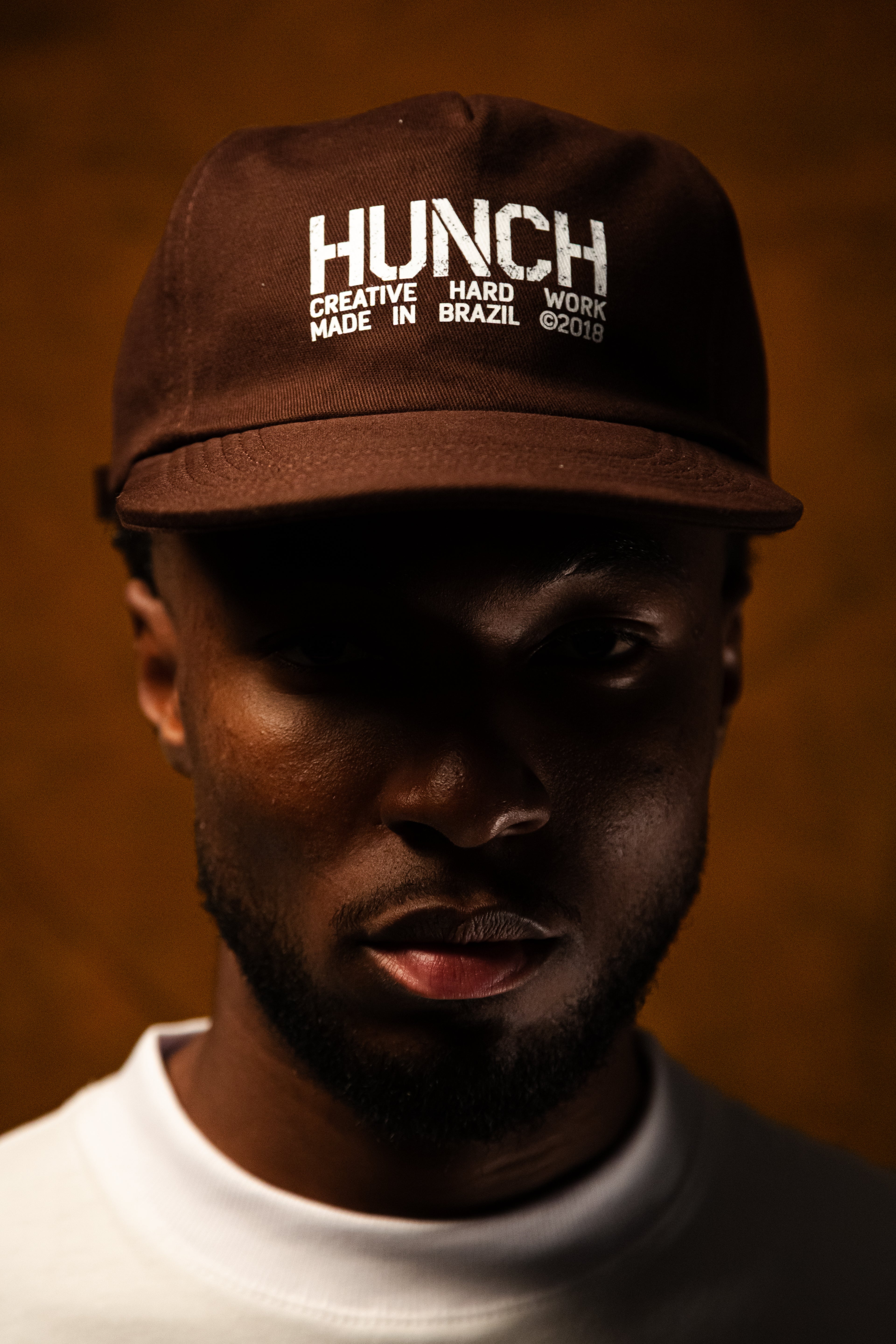 Boné 6 Panel Logo Script Brown - HUNCH