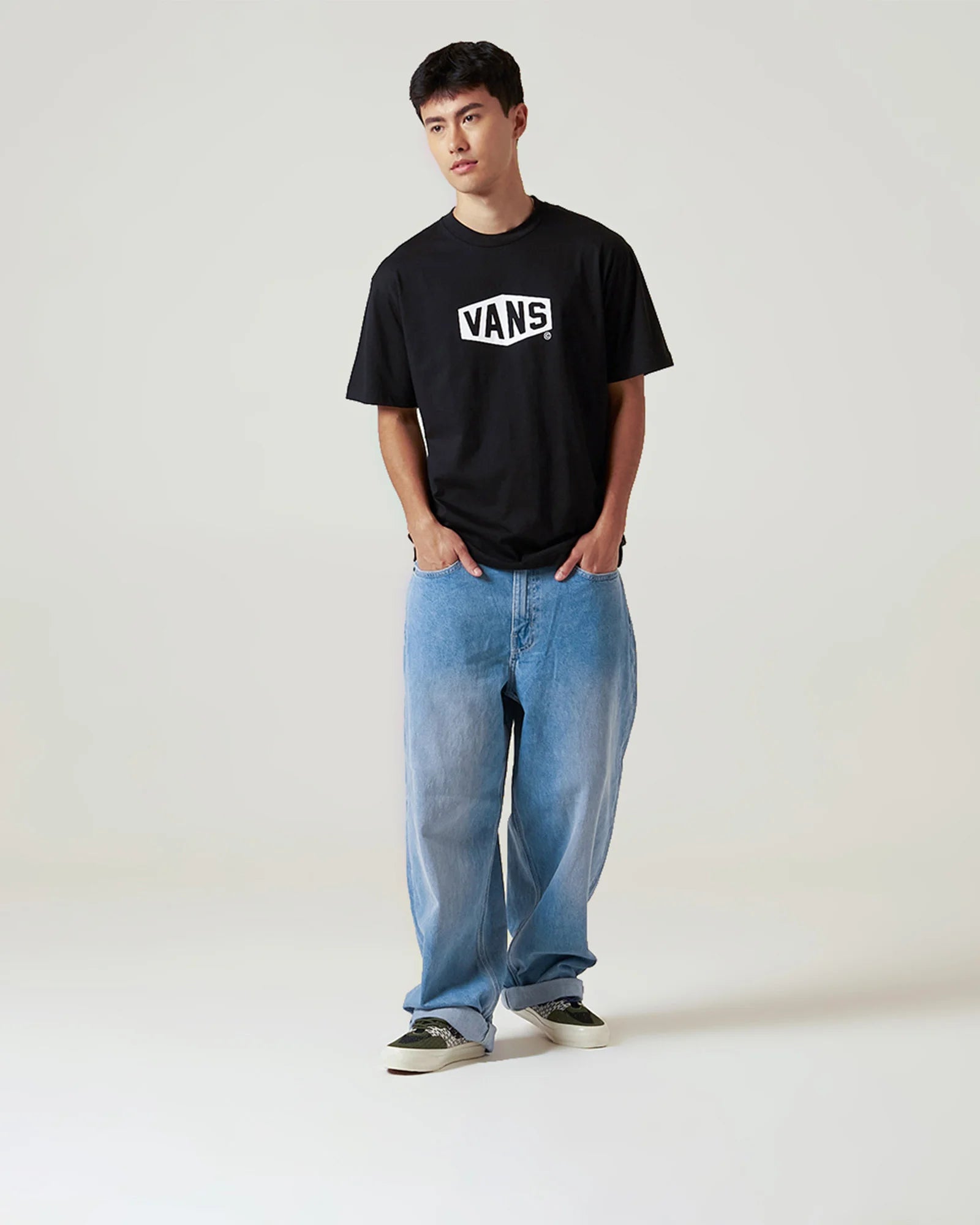 Camiseta SS Hex Black White - VANS