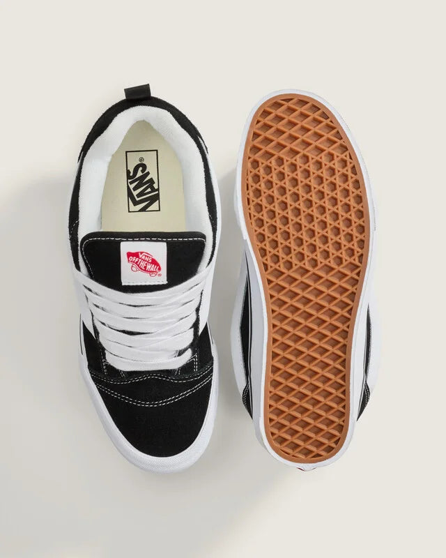 Tênis Knu Skool Black True White - Vans