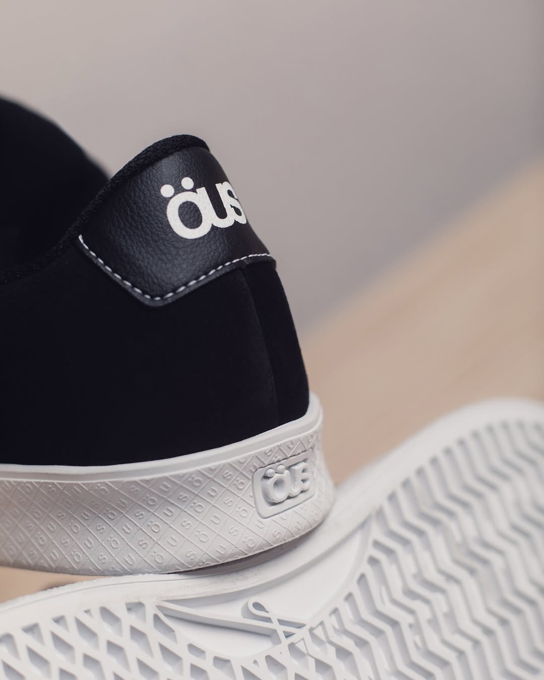 Tênis Dots BCO II Essencial - Öus