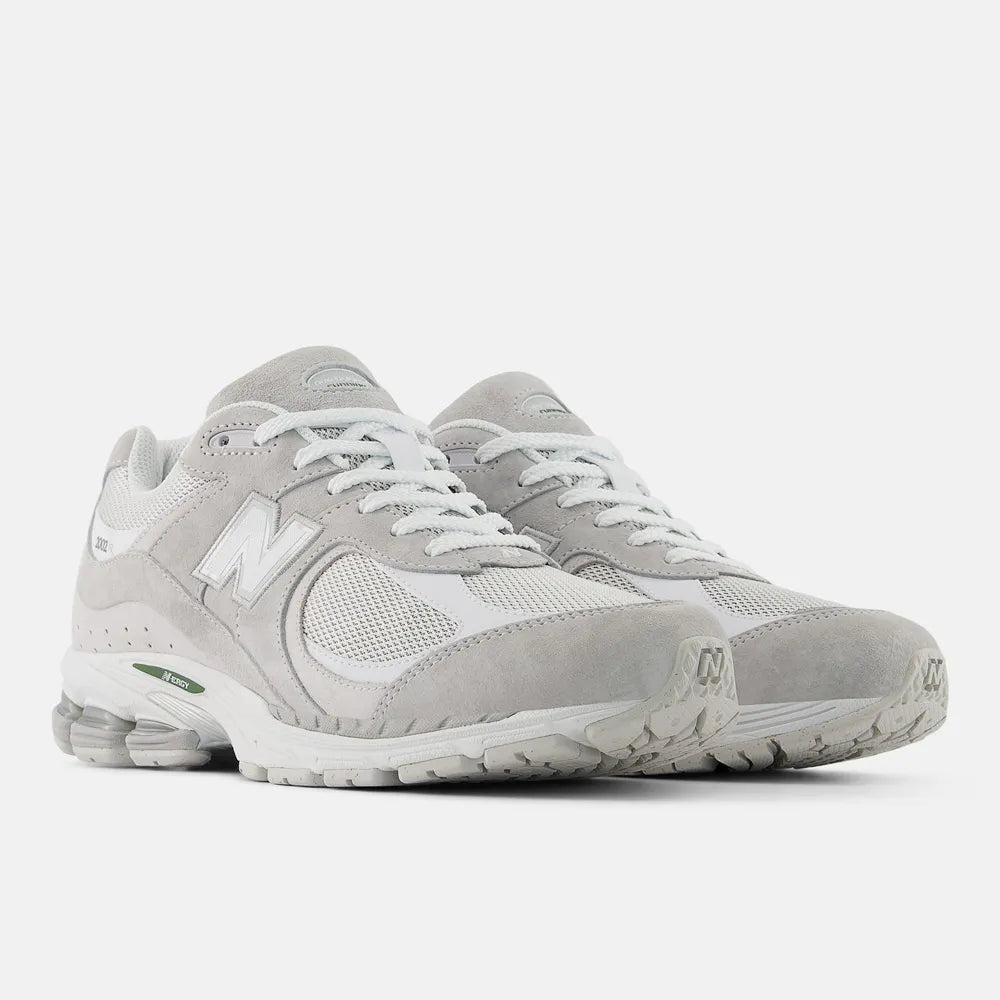 Tênis NB 2002r Cinza - NEW BALANCE