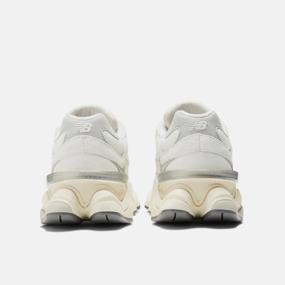 Tênis 9060 Branco Prata - NEW BALANCE
