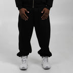 Essential Black Sweatpants - QUIET