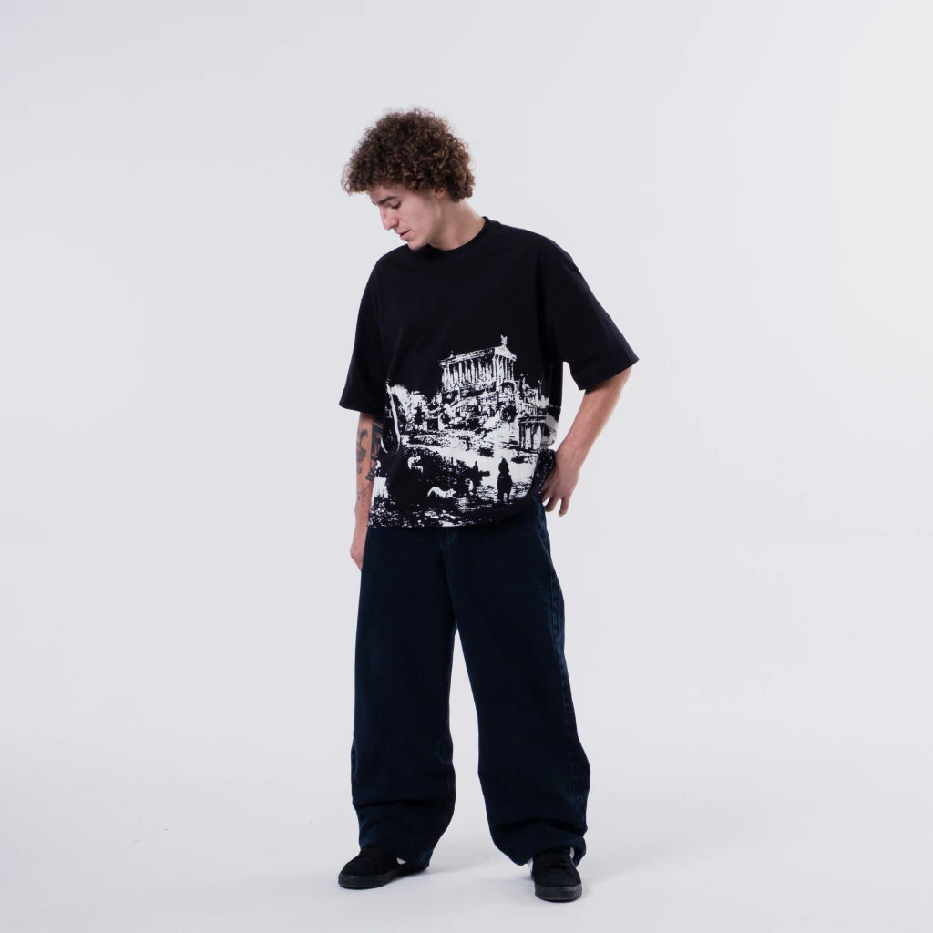 Camiseta Lost Empire Black - TANABASE